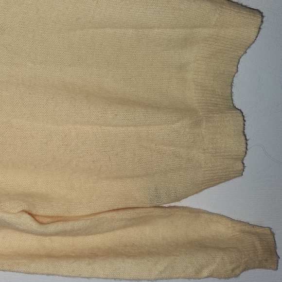 3 for 15 Vintage Katie Collins Turtleneck 100% Acrylic Yellow sweater size S/M - Picture 6 of 7